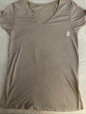 Primark Slouchy V-Neck Short Sleeve Tee in Light Taupe